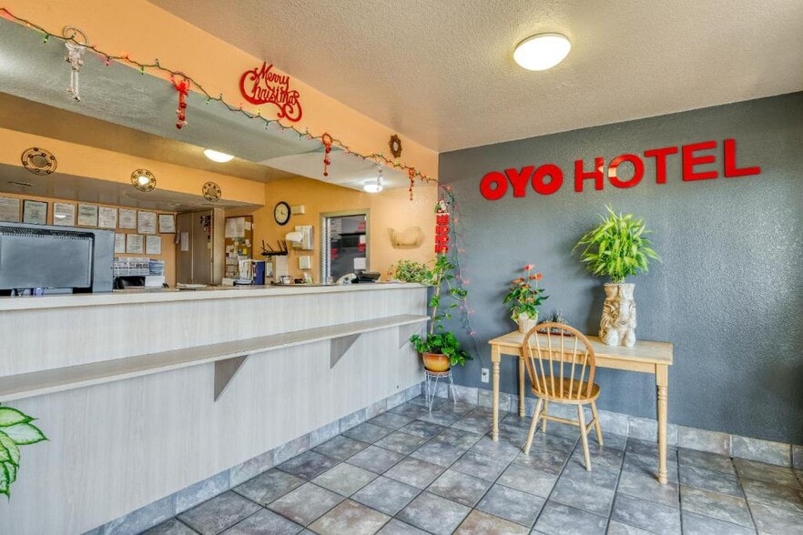 More Photos Of 9638 Plainfield St, Houston Hotel For Sale