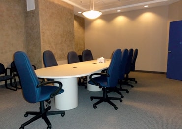 More Photos Of 1215 95th St, Edmonton Distribution For Sale