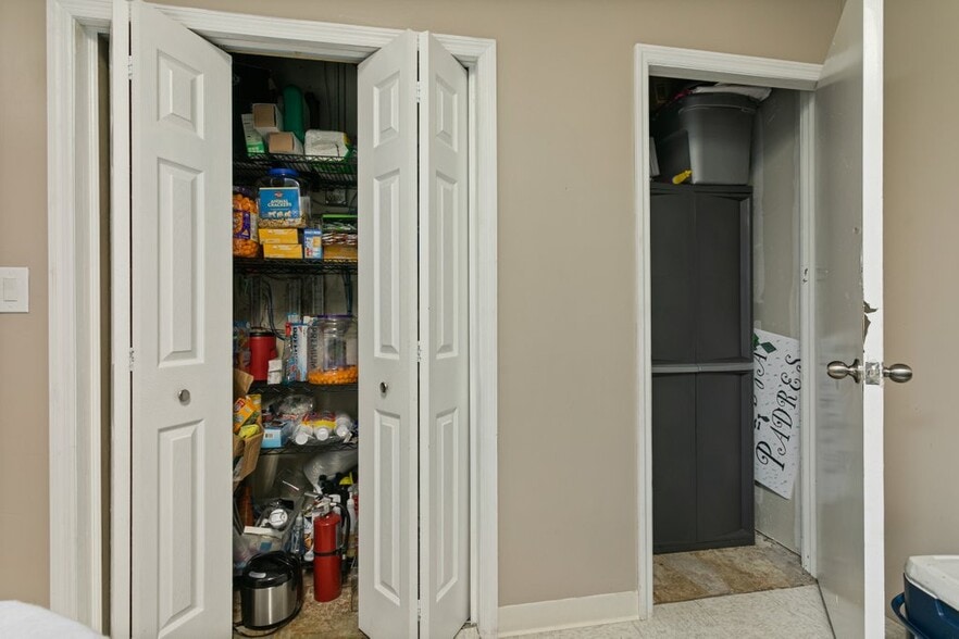 More Photos Of 6701 Beach Blvd, Jacksonville Freestanding For Lease