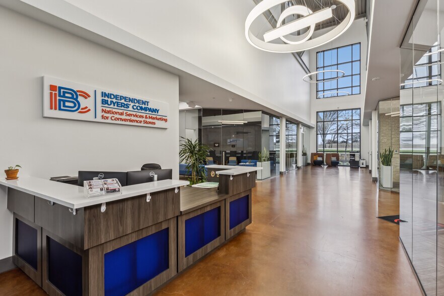 More Photos Of 4600 Eden Rd, Arlington Loft Creative Space For Sale