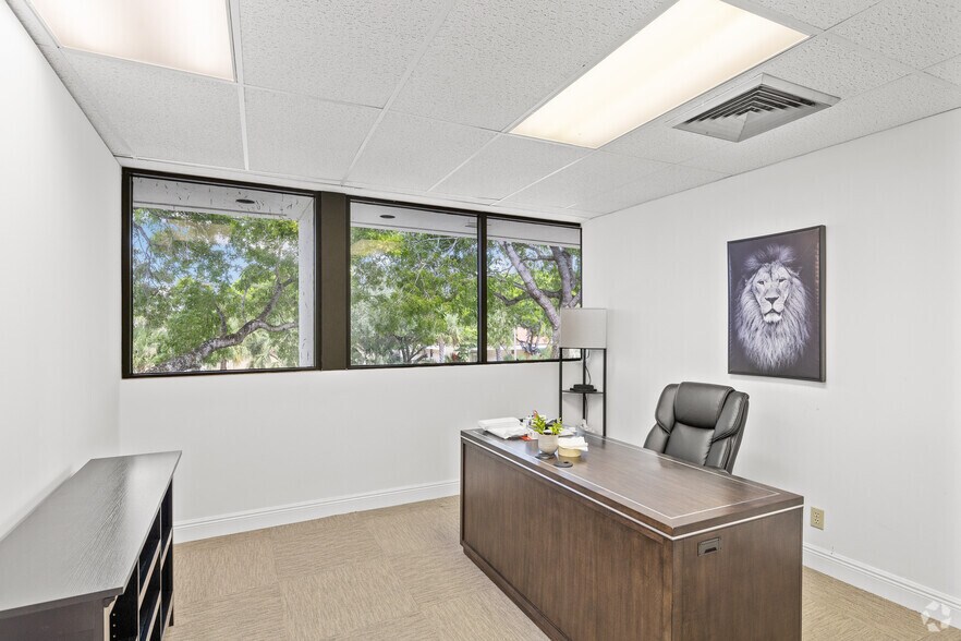 More Photos Of 4360 Northlake Blvd, Palm Beach Gardens Medical For Lease