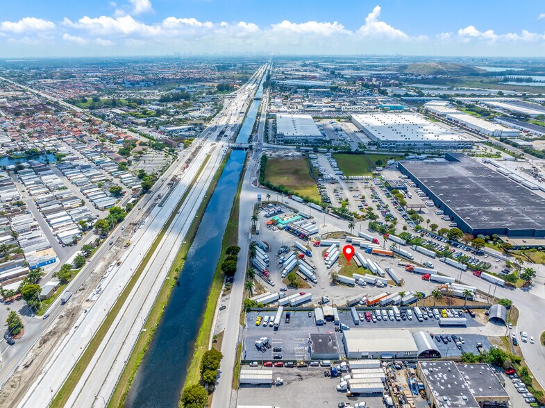 More Photos Of 12200 NW S River Dr, Miami Service Station For Sale