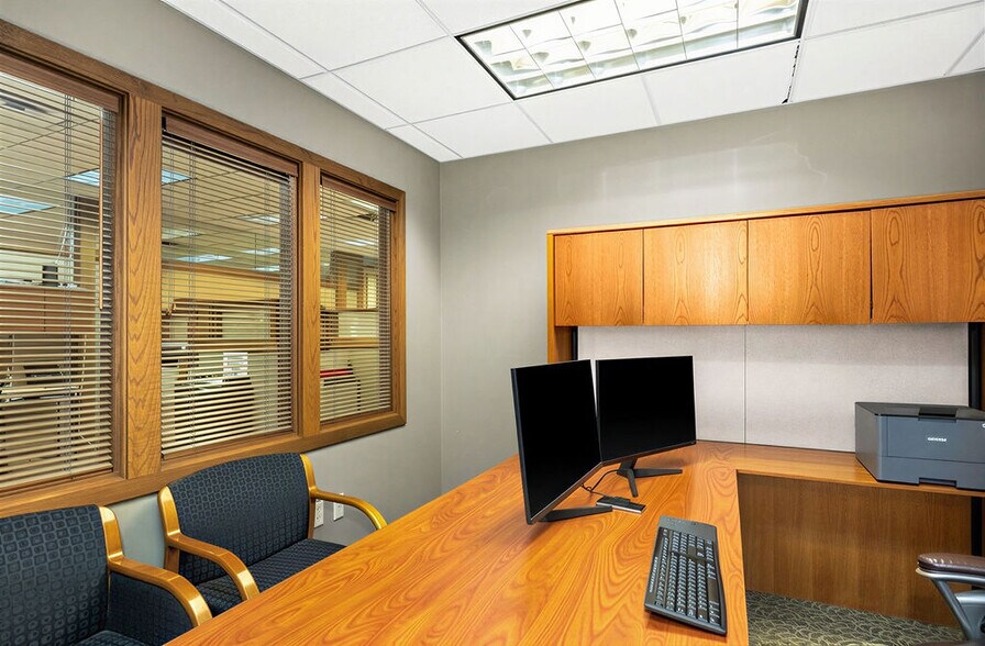 More Photos Of 331 N Central Ave, Duluth Bank For Lease