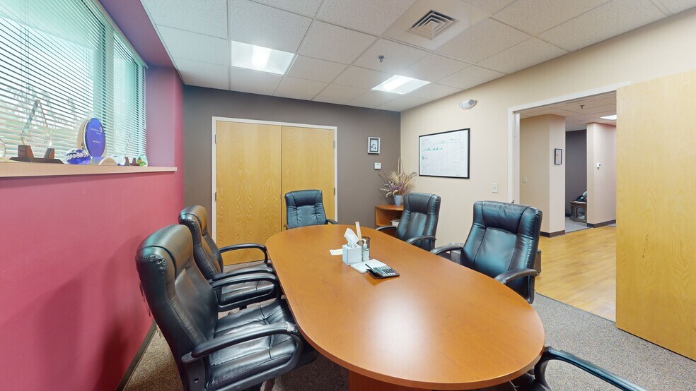 More Photos Of 1 Pillsbury St, Concord Office For Lease