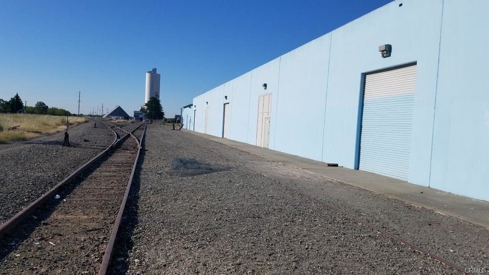 More Photos Of 250 Walsh Ave, Hamilton City Distribution For Sale
