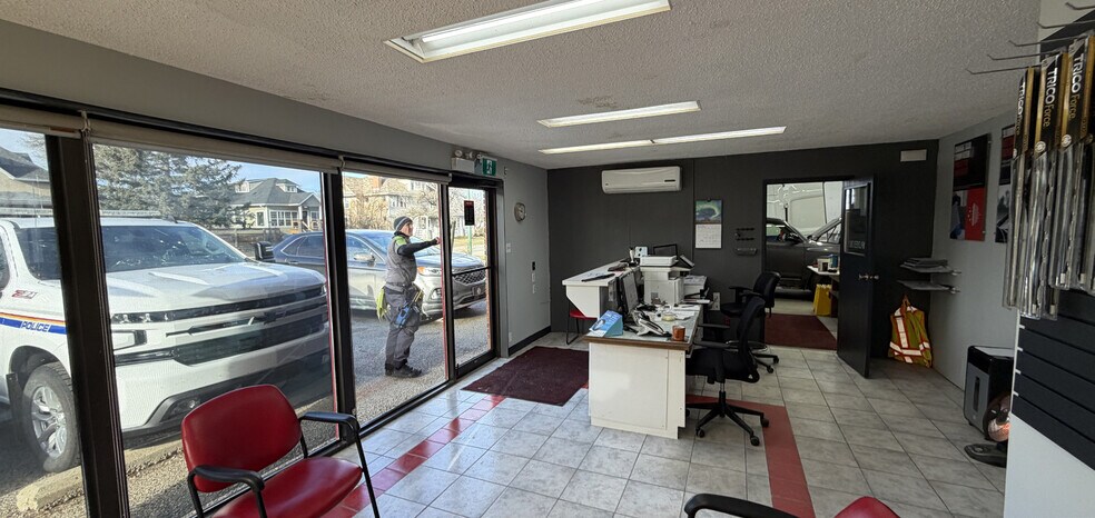 More Photos Of 233 17th St W, Prince Albert Auto Repair For Sale