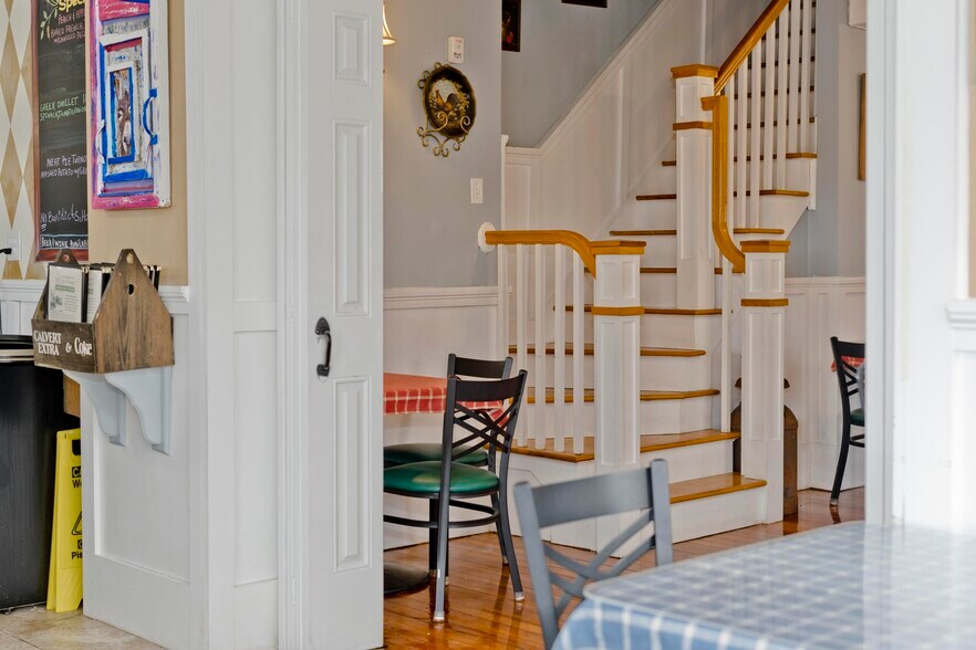 More Photos Of 181 W State St, Granby Storefront Retail Residential For Sale