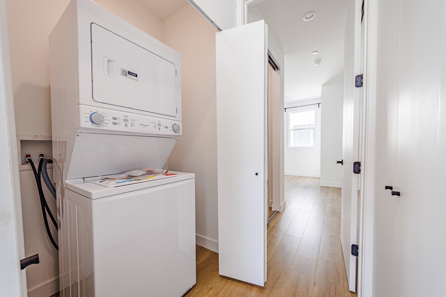 More Photos Of 4514 Lomita St, Los Angeles Multifamily For Sale