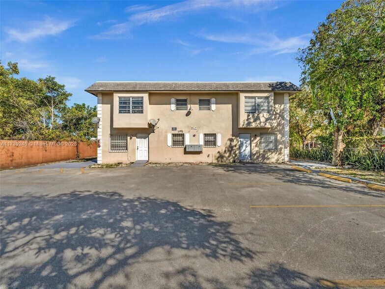 More Photos Of 842 NW 1st Ave, Fort Lauderdale Apartments For Sale