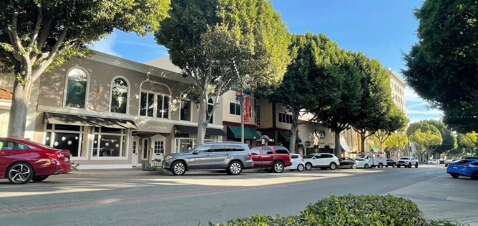 More Photos Of 6738 Greenleaf Ave, Whittier Storefront Retail Office For Sale