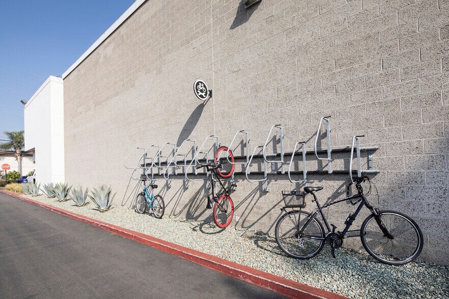 More Photos Of 1811-1855 Centinela Ave, Santa Monica Unknown For Lease