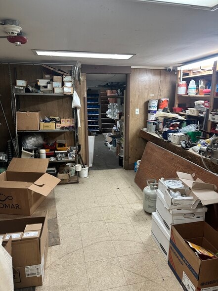 More Photos Of 900-902 Cottman Ave, Philadelphia Storefront Retail Residential For Sale