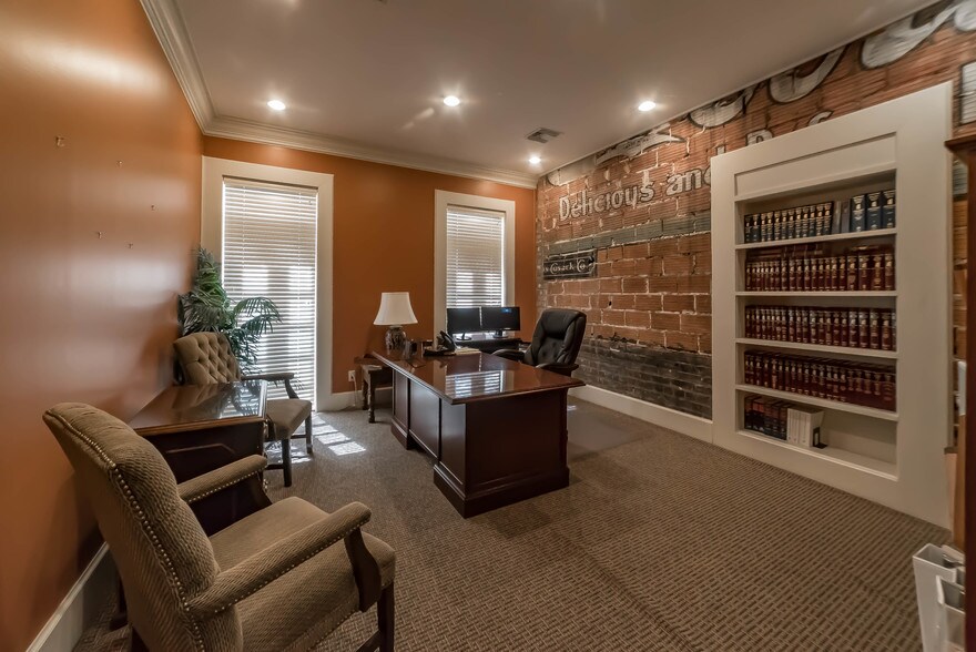 More Photos Of 1414 25th Ave, Gulfport Medical For Lease