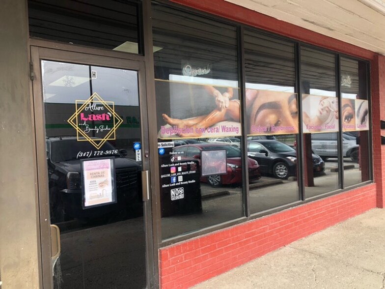 More Photos Of 3350 N High School Rd, Indianapolis Unknown For Lease