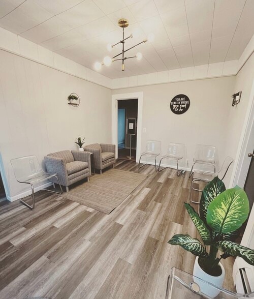 More Photos Of 110 Main St, East Hartford Office Residential For Sale