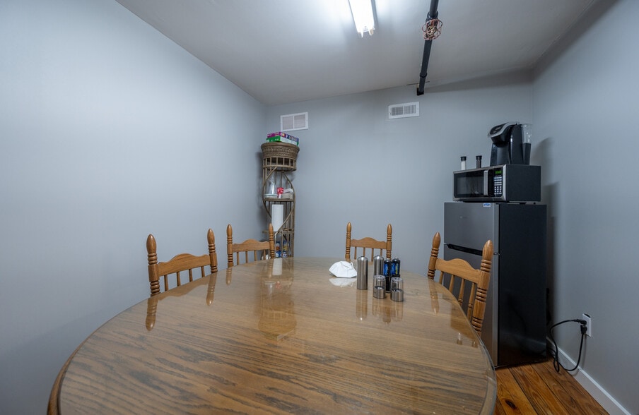 More Photos Of 410 E Main St, Haw River Light Distribution For Lease