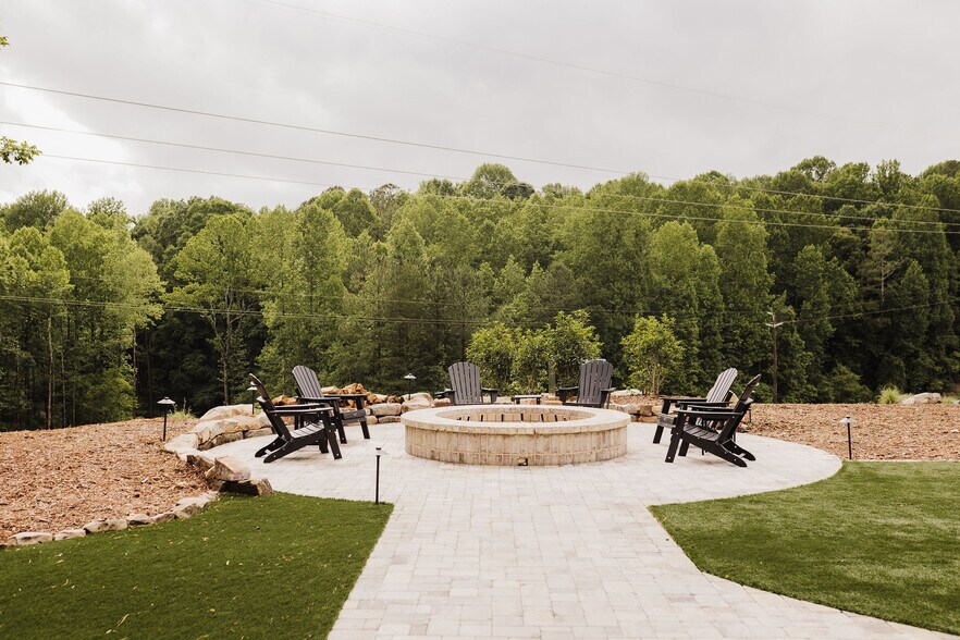 More Photos Of 3263 Tanners Mill Rd, Gainesville Lodge Meeting Hall For Sale