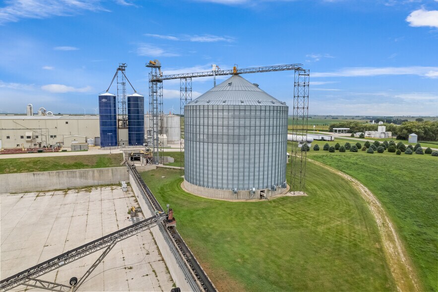 More Photos Of 6059 159th St, Galva Food Processing For Sale