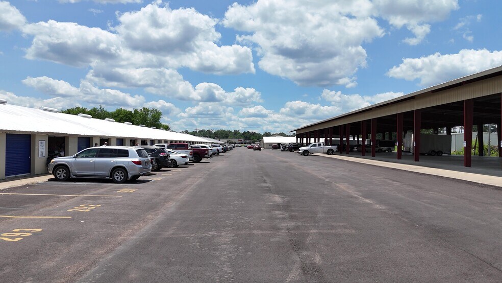 More Photos Of 3056 US-80, Pearl Warehouse For Lease