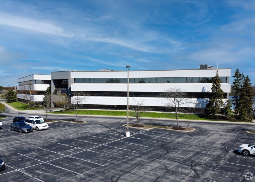 More Photos Of 8777 Purdue Rd, Indianapolis Office For Lease