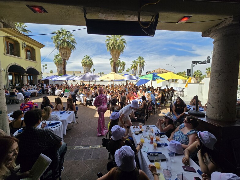 More Photos Of 125 E Tahquitz Canyon Way, Palm Springs Storefront For Lease