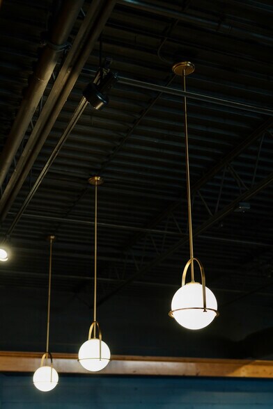 More Photos Of 5264 Verona Rd, Fitchburg General Retail For Sale