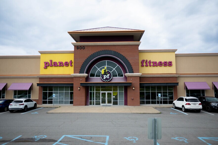 More Photos Of 200 Fort Pierpont Dr, Morgantown Unknown For Lease