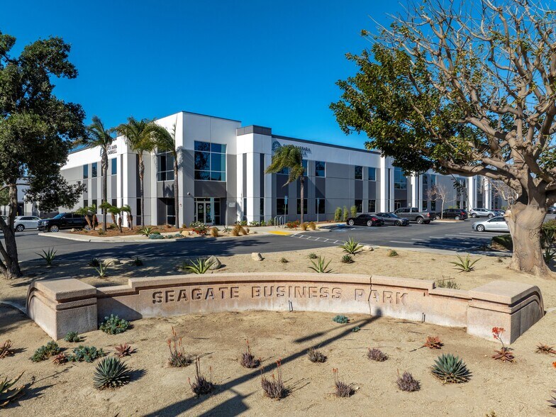 More Photos Of 201 Rice Ave, Oxnard Unknown For Lease