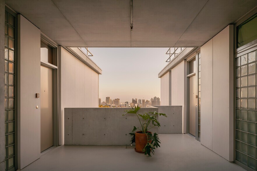 More Photos Of 2710 3rd Ave, San Diego Apartments For Sale