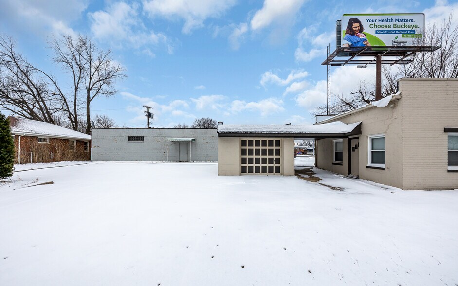 More Photos Of 5275 Broadview Rd, Parma Medical For Sale