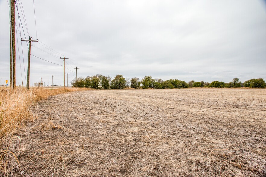 More Photos Of I-35 S, Hillsboro Land For Sale