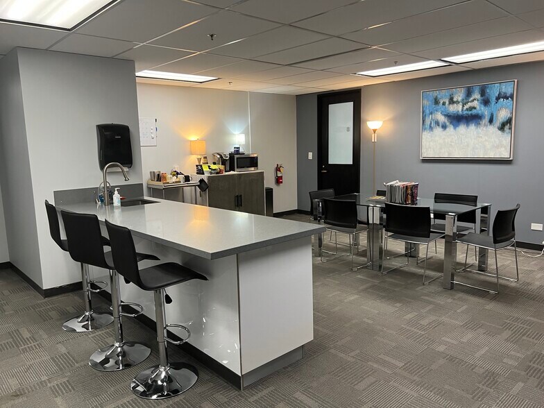 More Photos Of 1164 Bishop St, Honolulu Coworking Space