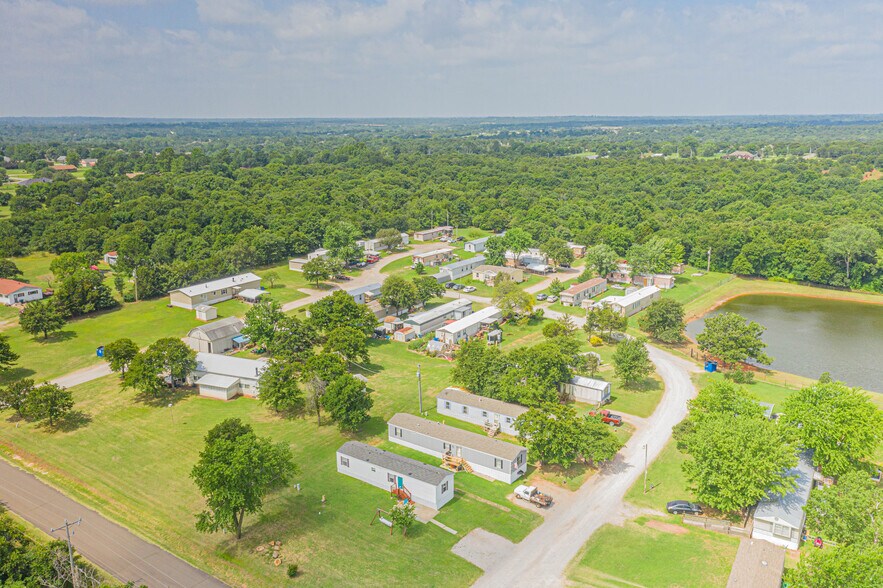 Primary Photo Of 3601 Granddaughter Ln, Harrah Manufactured Housing Mobile Home Park For Sale