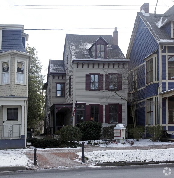 Primary Photo Of 18 Kings Hwy W, Haddonfield Office For Lease