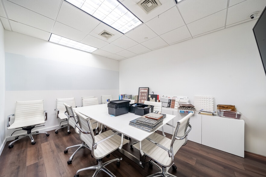 More Photos Of 36-42-42 Newark St, Hoboken Storefront Retail Residential For Lease