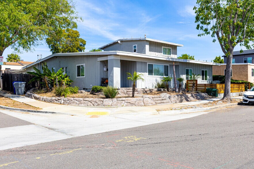 More Photos Of 5280 Manhasset Dr, San Diego Apartments For Sale