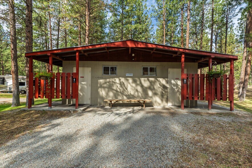 More Photos Of 9955 US Highway 12, Lolo Specialty For Sale