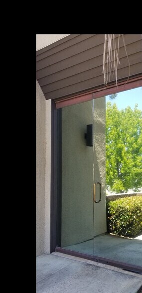 More Photos Of 5160 Campus Dr, Newport Beach Medical For Lease