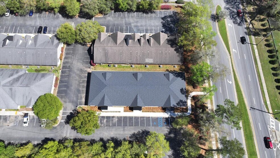 More Photos Of 2458 Mahan Dr, Tallahassee Medical For Lease