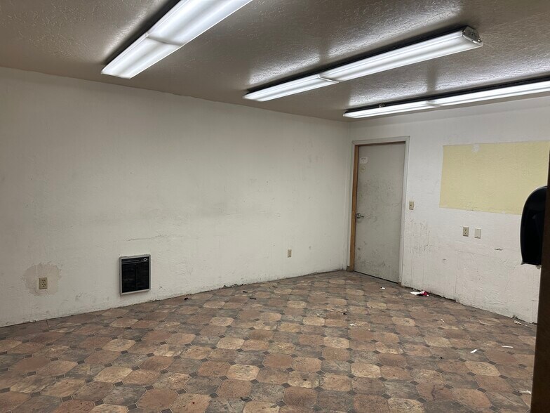 More Photos Of 229 W Harris Ave, Salt Lake City Warehouse For Sale