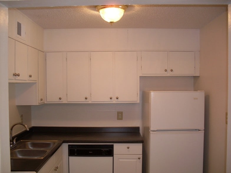 More Photos Of 4341 Cascade Rd SW, Atlanta Apartments For Sale