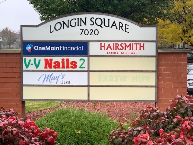 More Photos Of 7020 Huntley Rd, Carpentersville Storefront Retail Office For Lease