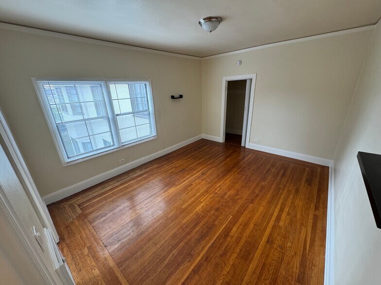 More Photos Of 3505 Kempton Way, Oakland Apartments For Sale