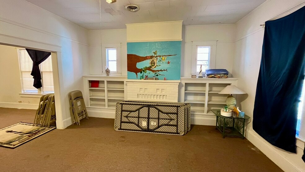 More Photos Of 302 S Commerce St, Aulander Religious Facility For Sale