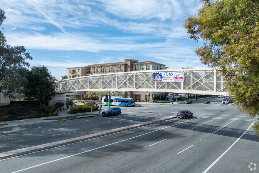 More Photos Of 26701 McBean Pky, Valencia Apartments For Lease