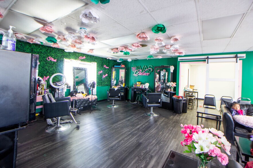 More Photos Of 23750 Gratiot Ave, Eastpointe Office Residential For Sale