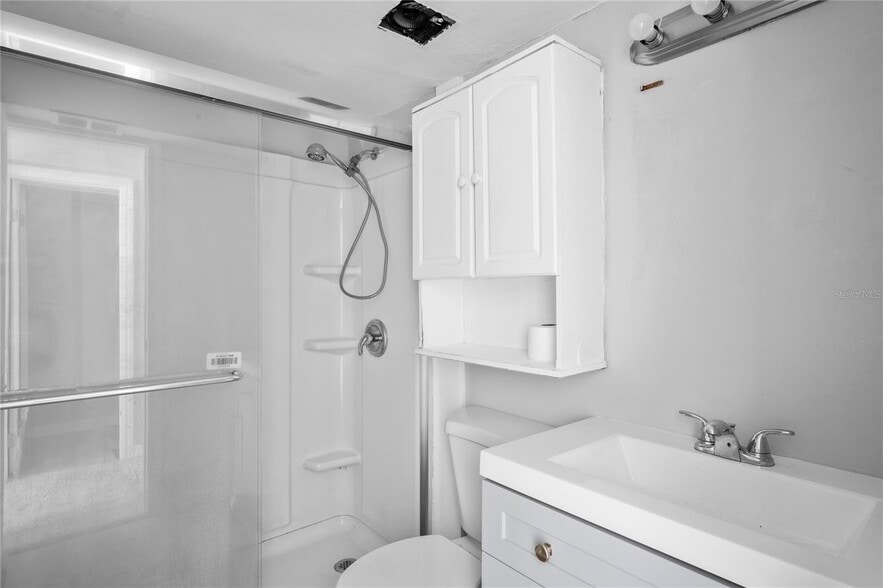 More Photos Of 11705 3rd St E, Treasure Island Apartments For Sale