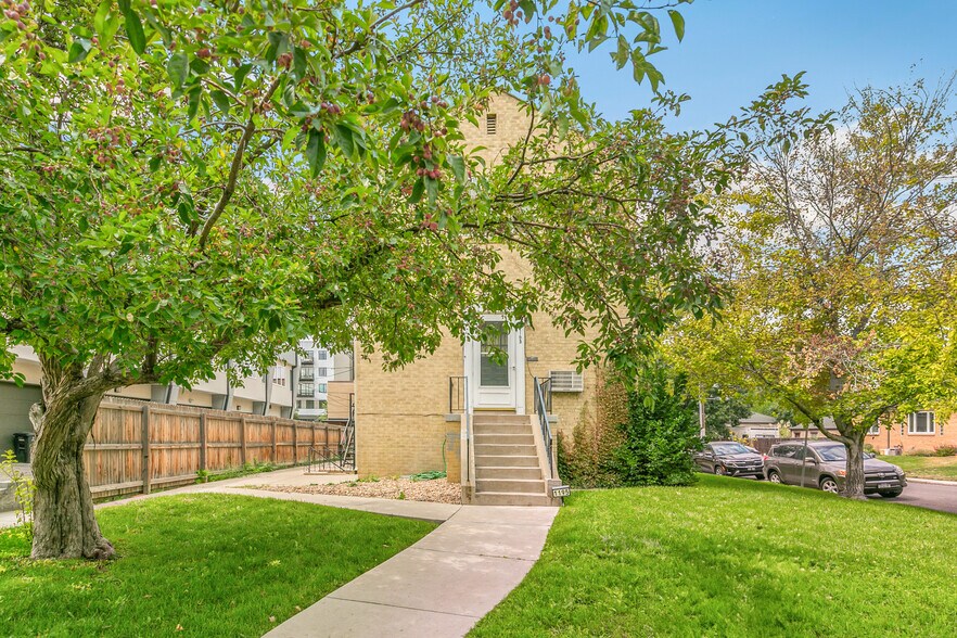More Photos Of 1195 Birch St, Denver Apartments For Sale