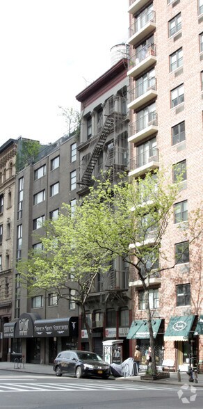 More Photos Of 112 4th Ave, New York Apartments For Sale