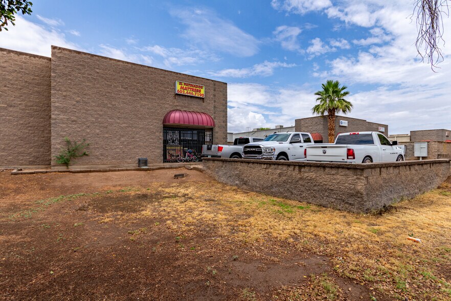 More Photos Of 6016 N 57th Ave, Glendale Warehouse For Sale